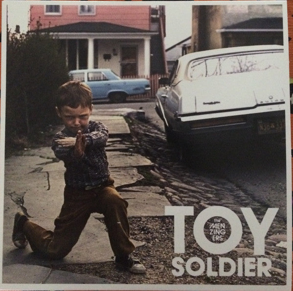 The Menzingers : Toy Soldier / The Freaks (7", Single, Ltd, Gol)