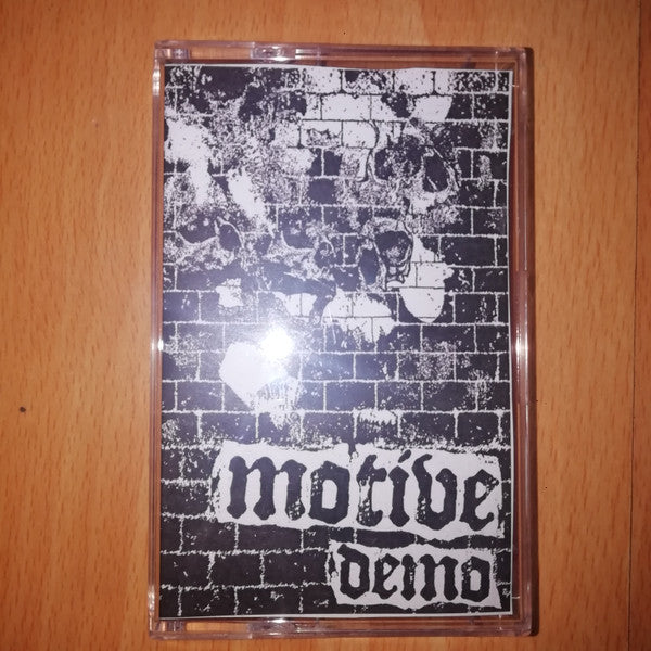 Motive (22) : Demo (Cass)
