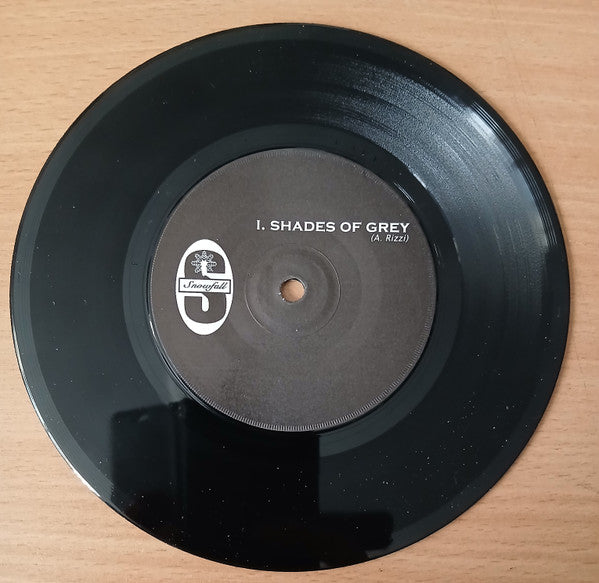 Snowfall (3) : Shades Of Grey / No Time (7")