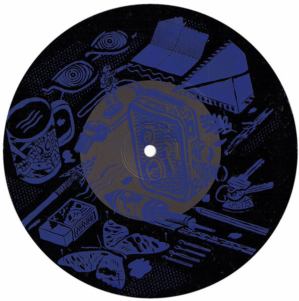 Dividers : Anjelica Huston: We Have A Problem (7", S/Sided, Etch)