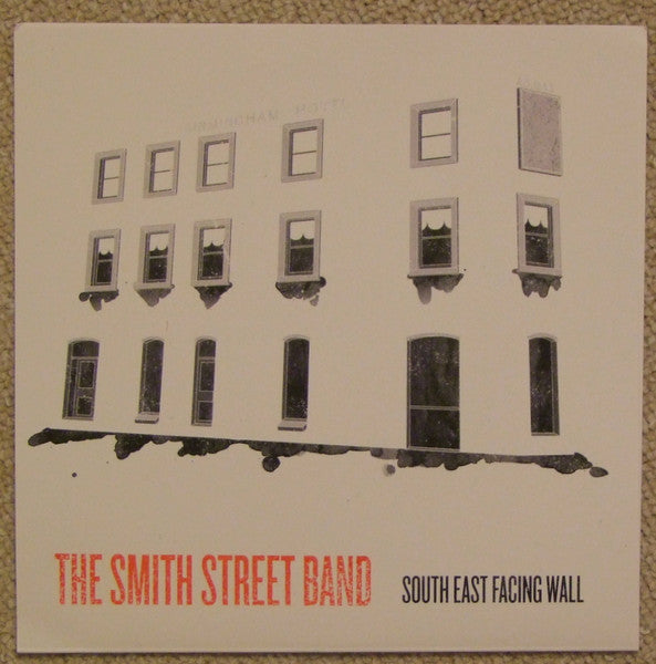 The Smith Street Band : South East Facing Wall (7", Single, Ltd, Red)