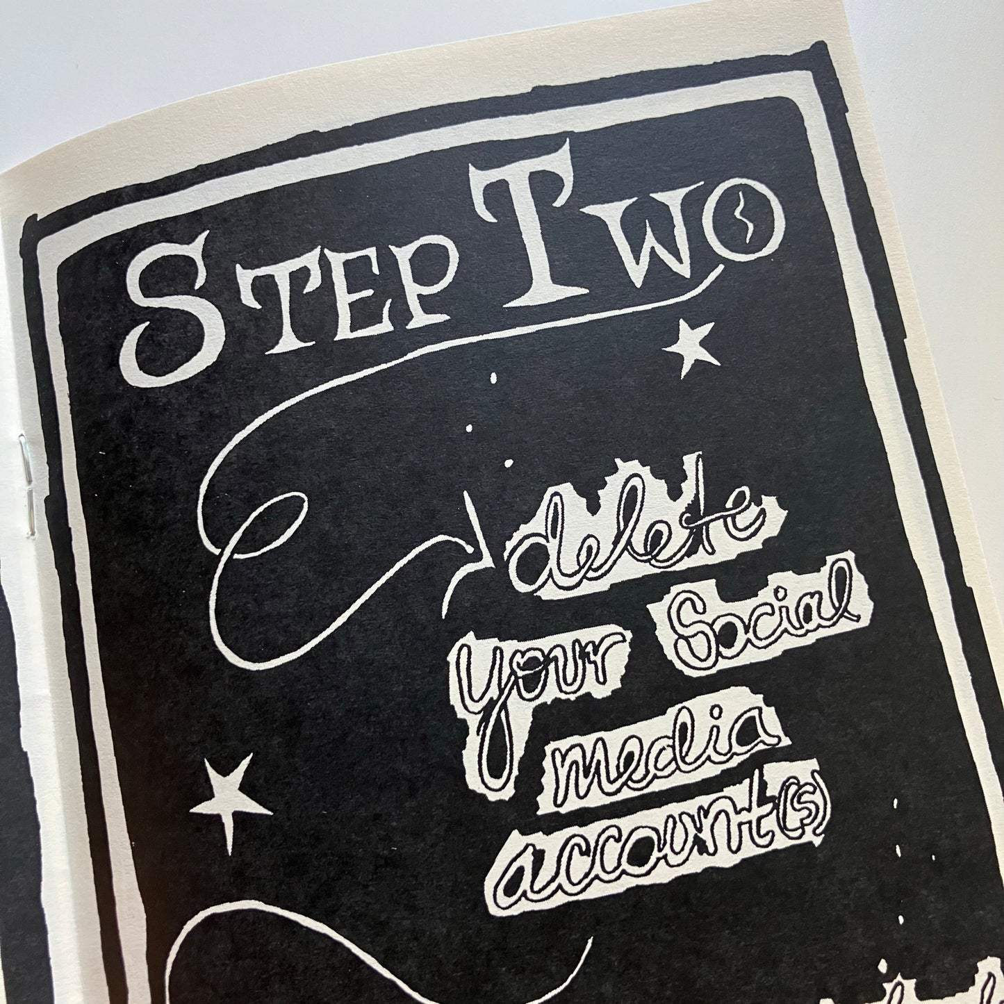 How to Get Off Social Media and Still Keep In Touch With Your Friends - Zine - Microcosm