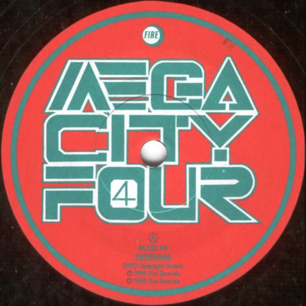 USED: Mega City Four - Skidding (7", Single) - Fire Records